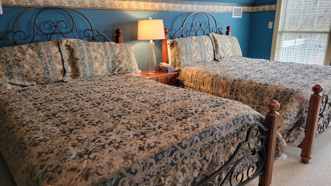 Photo of Bedroom in Laurel Springs
