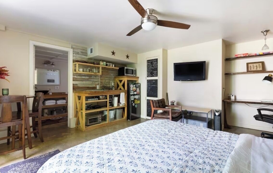Photo of Bedroom in Kenilworth