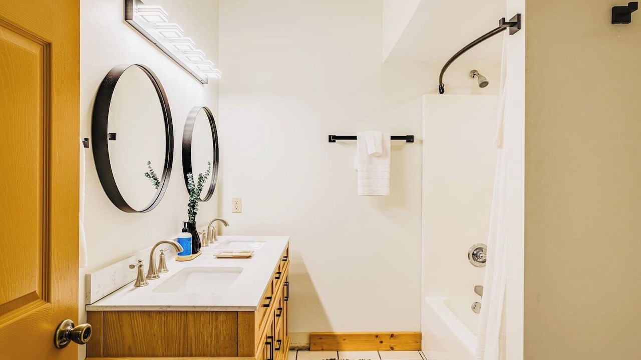 Photo of Bathroom in Wolf Laurel