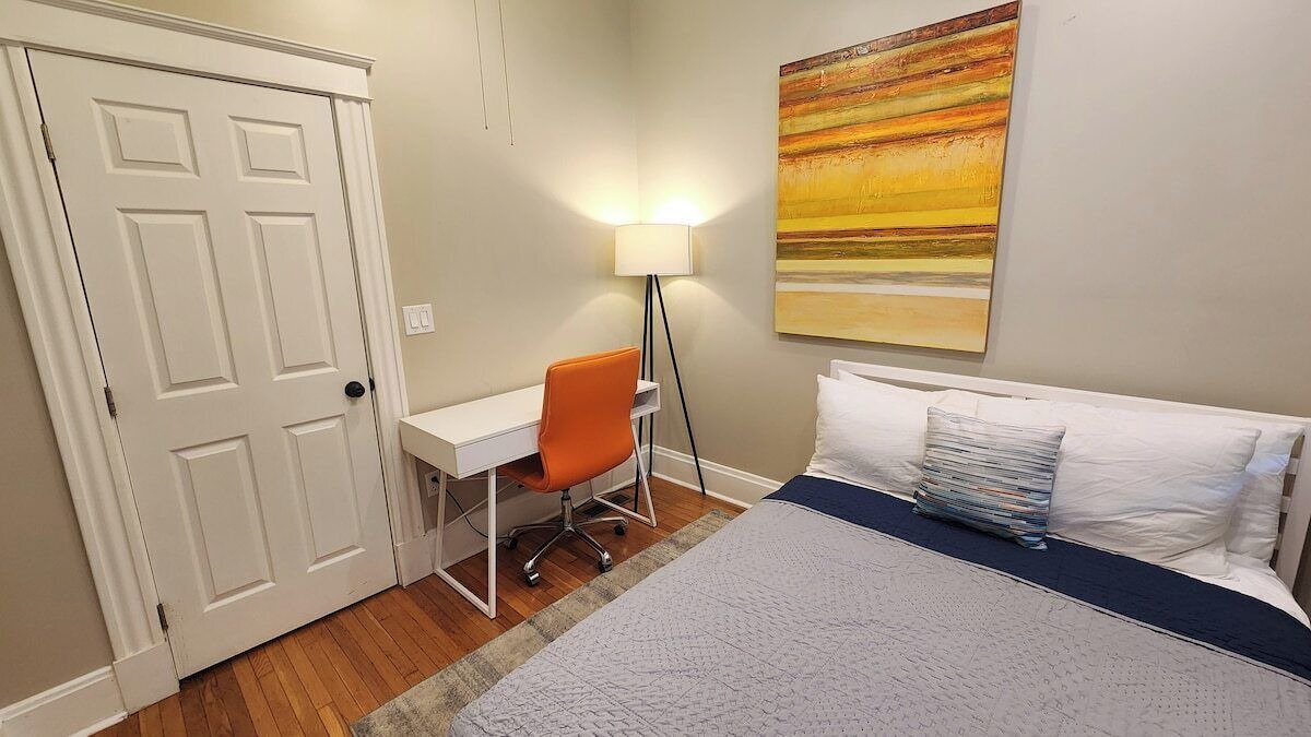 Photo of Bedroom in Walnut Hills