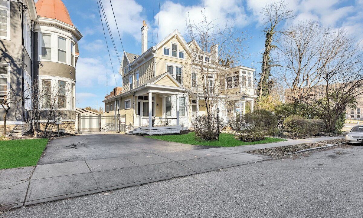Photo of Outdoor in Walnut Hills