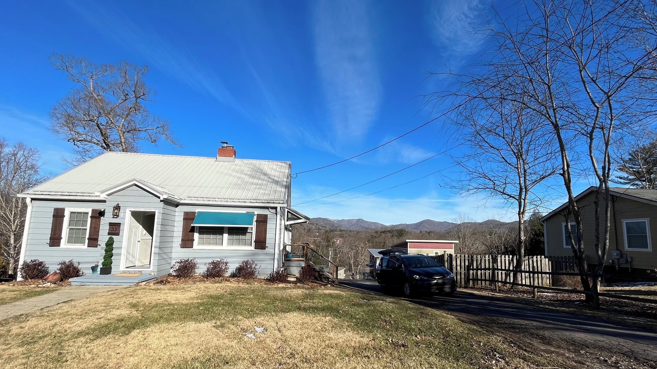 Photo of Outdoor in Woodfin