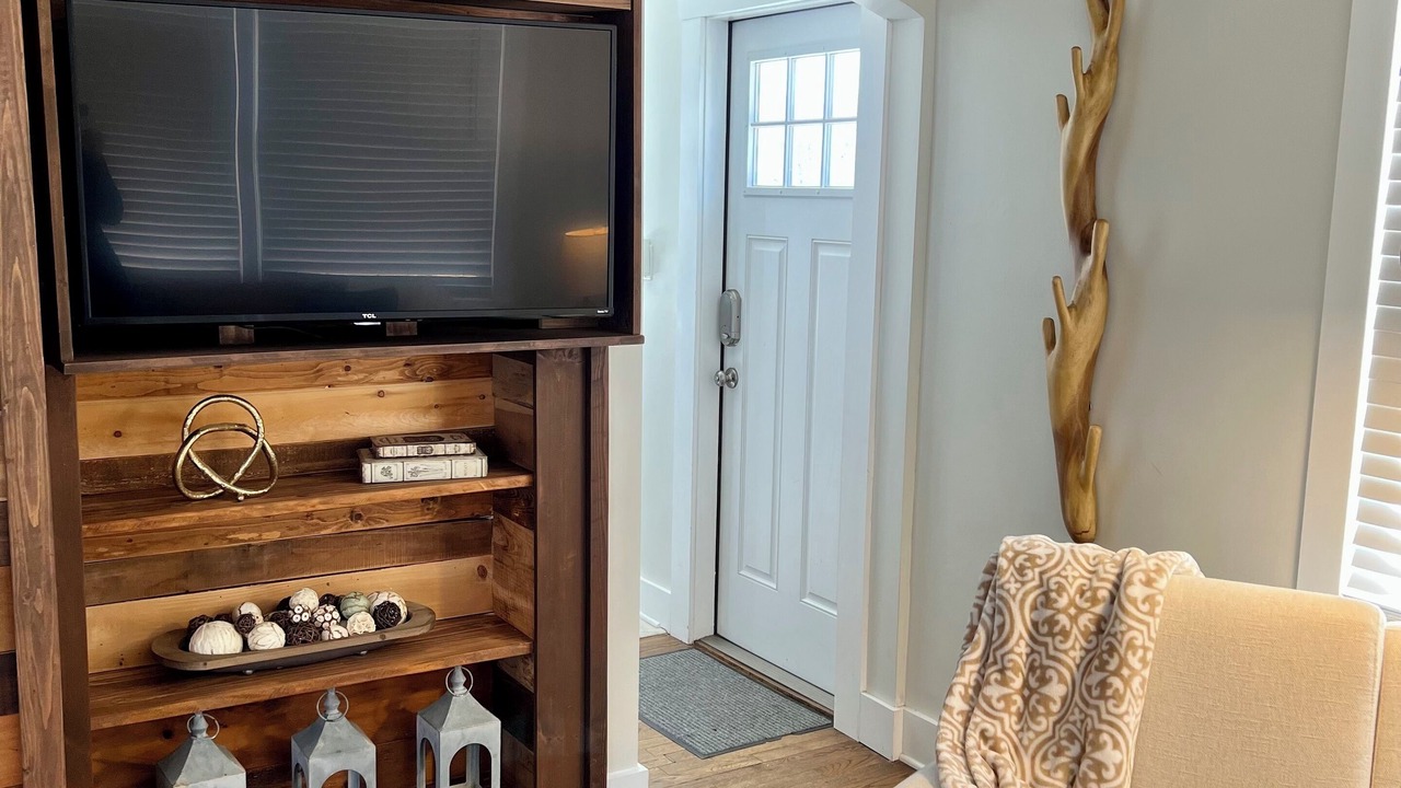 Photo of Livingroom in Woodfin