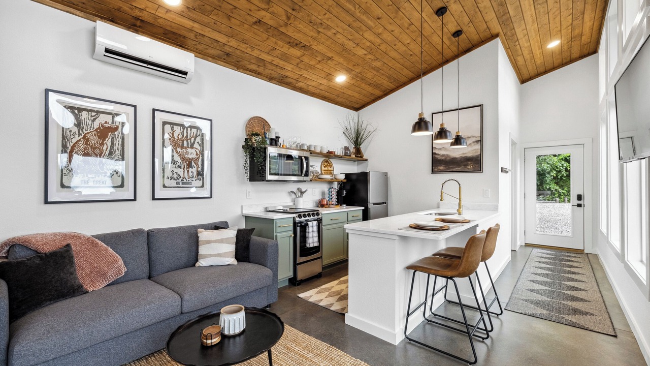 Photo of Livingroom in Sevier County