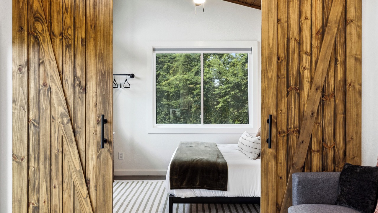Photo of Bedroom in Sevier County