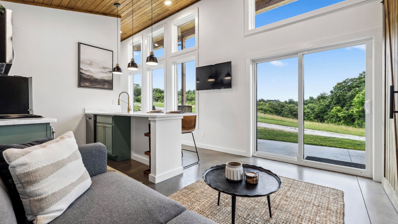 Photo of Livingroom in Sevier County