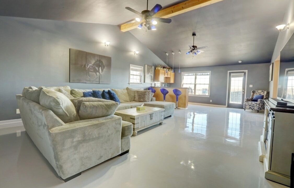 Photo of Livingroom in Lexington