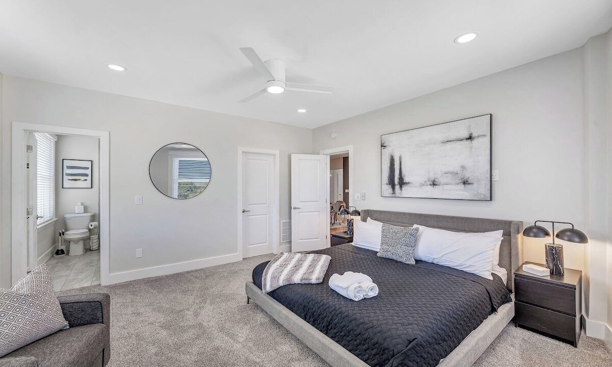 Photo of Bedroom in Walnut Hills