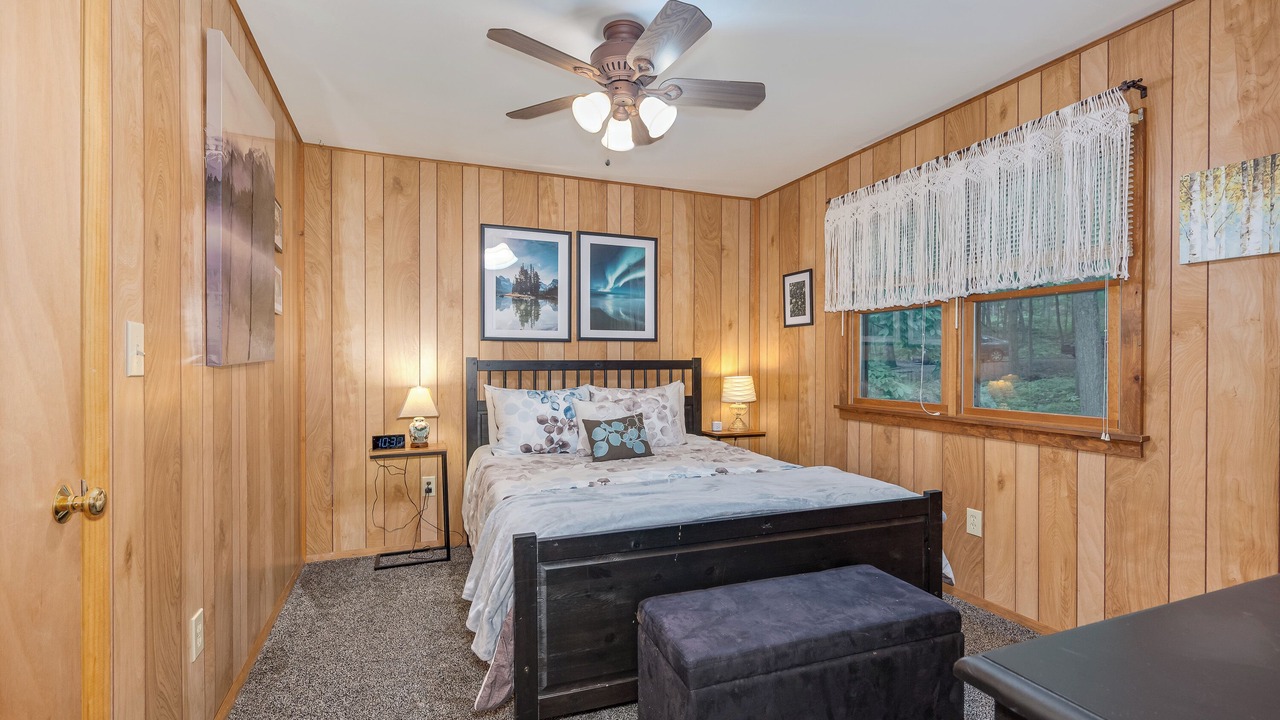 Photo of Bedroom in Berkeley Springs
