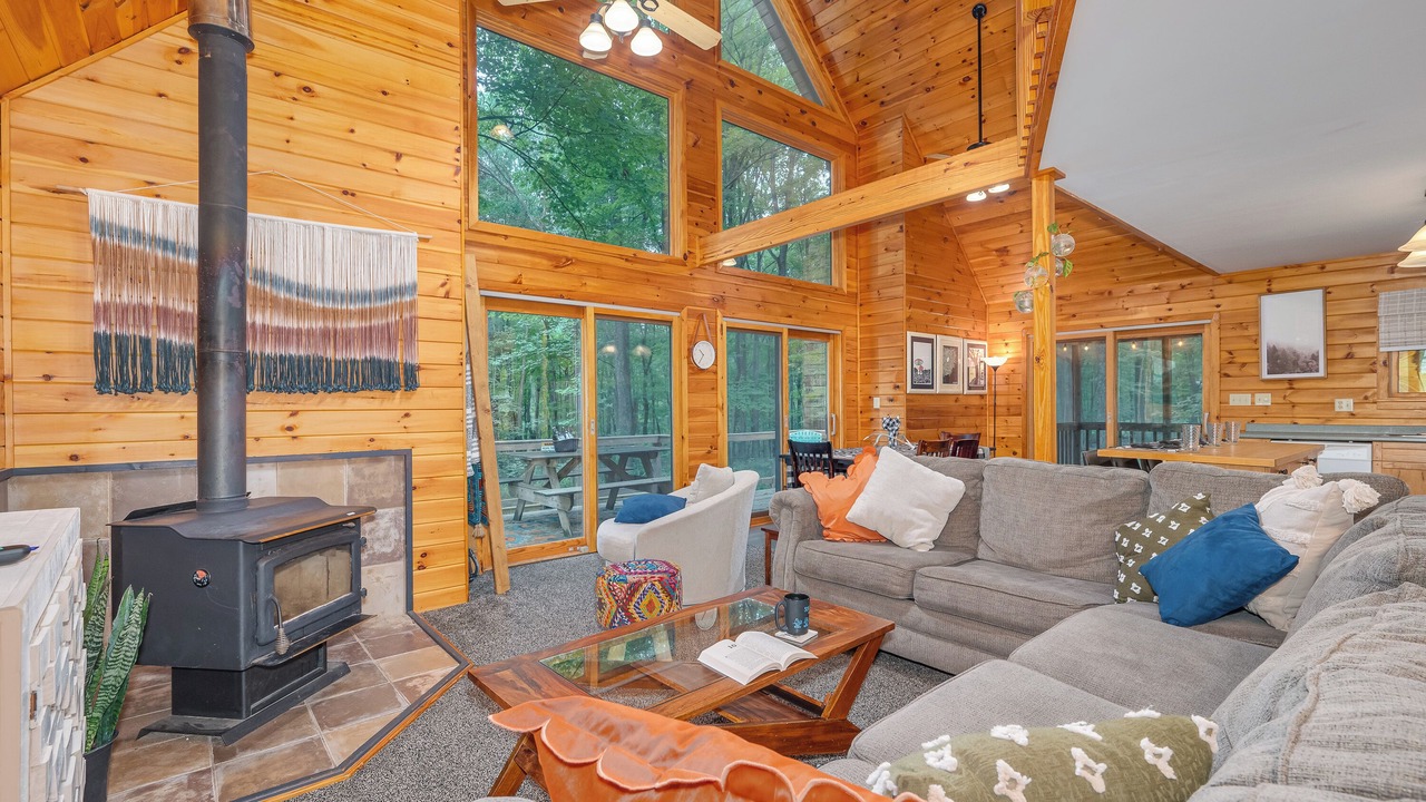 Photo of Livingroom in Berkeley Springs