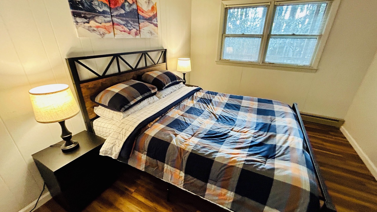 Photo of Bedroom in Beech Mountain