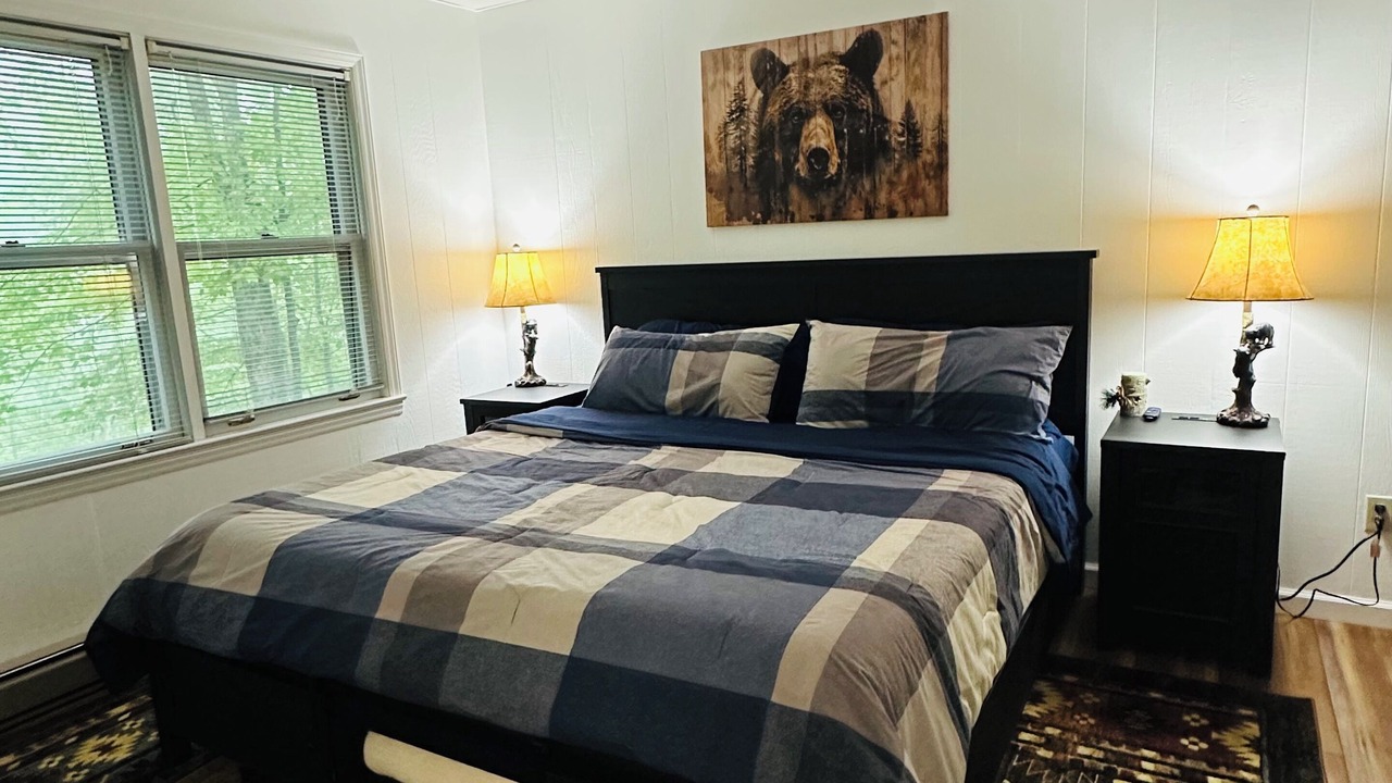 Photo of Bedroom in Beech Mountain