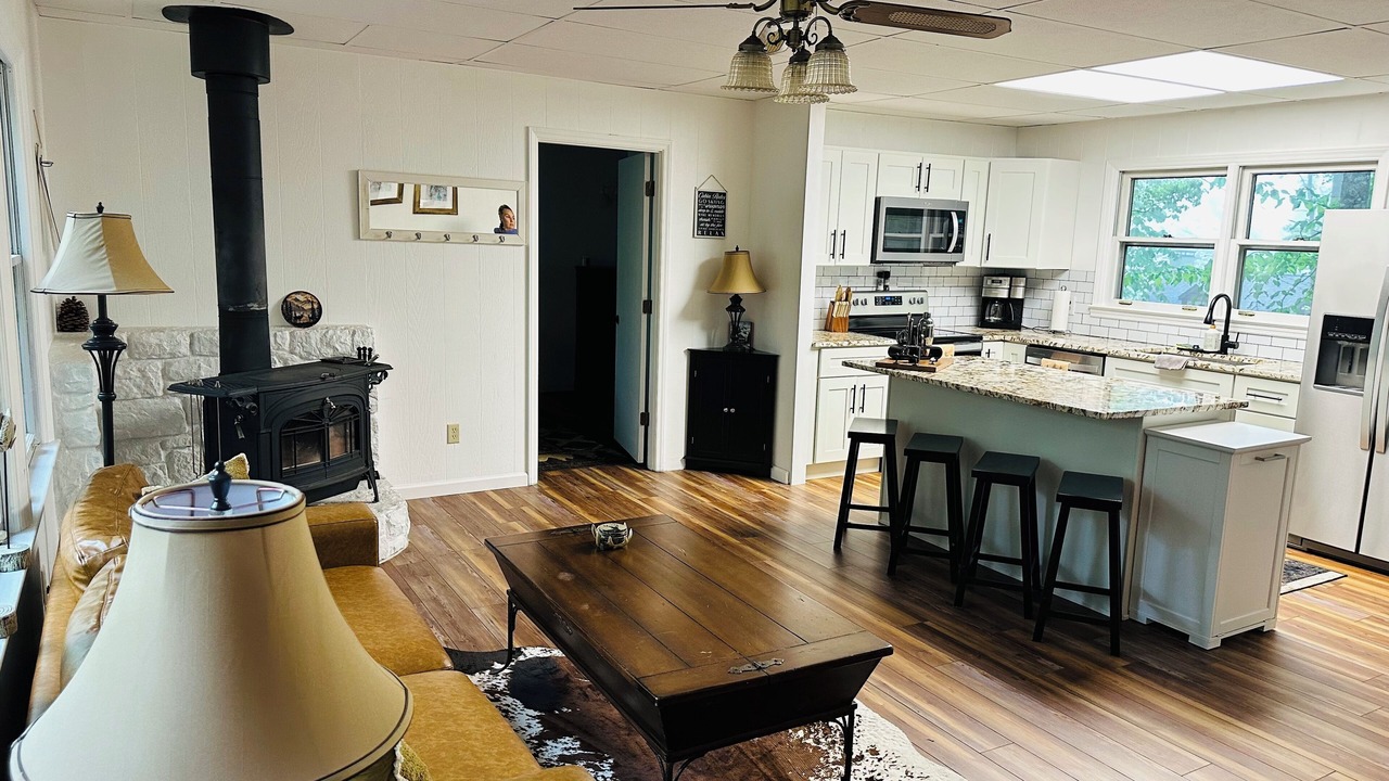 Photo of Livingroom in Beech Mountain