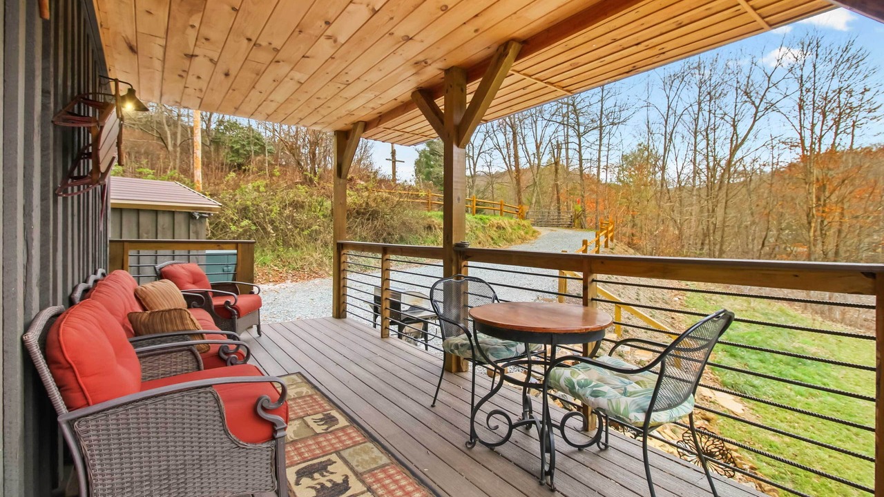 Photo of Outdoor in Frank