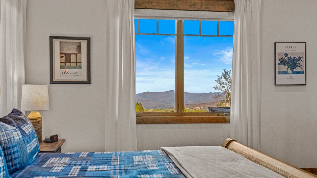 Photo of Bedroom in Elk Park