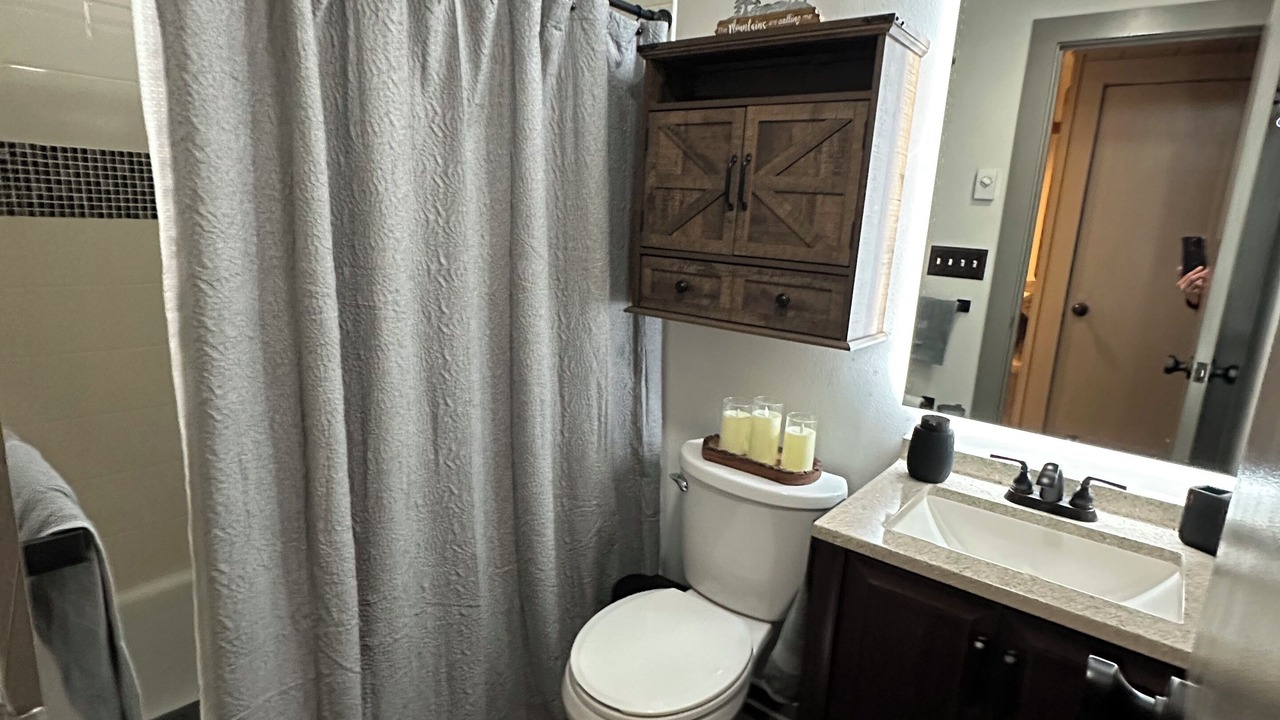 Photo of Bathroom in Beech Mountain
