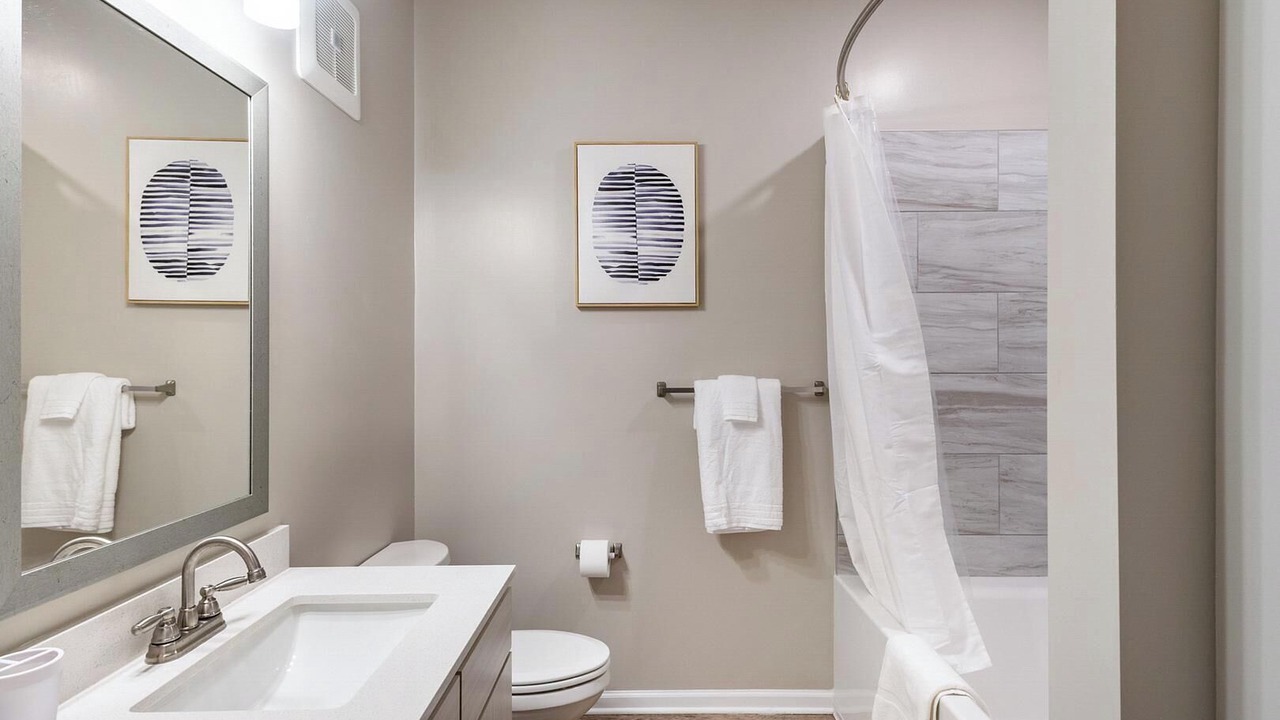 Photo of Bathroom in Kenton