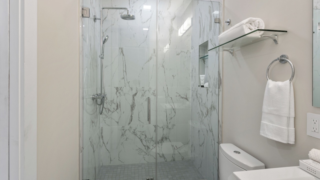 Photo of Bathroom in Adams Morgan