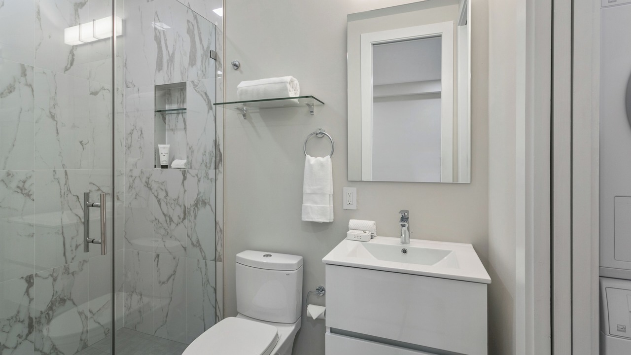 Photo of Bathroom in Adams Morgan