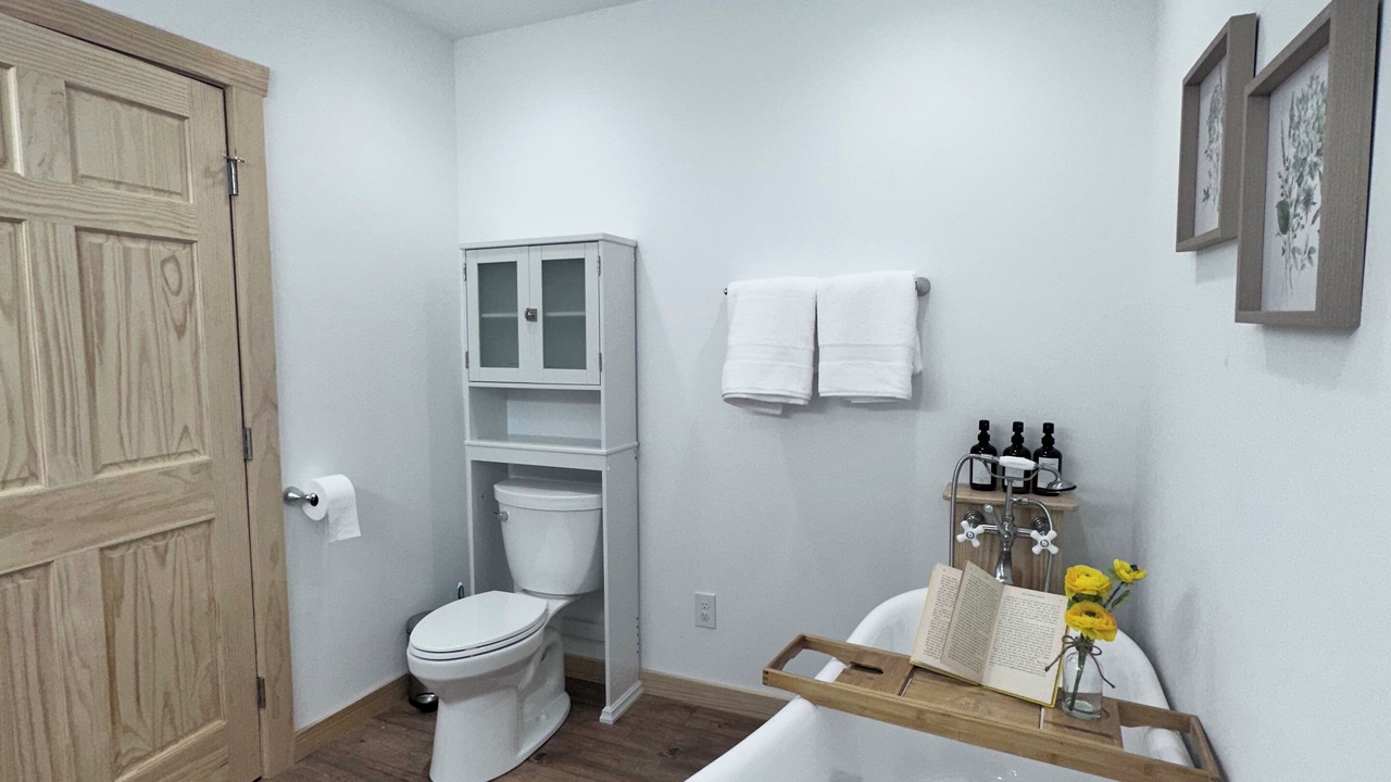 Photo of Bathroom in Todd