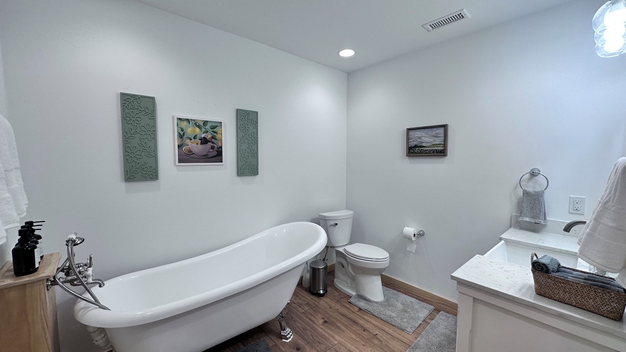 Photo of Bathroom in Todd