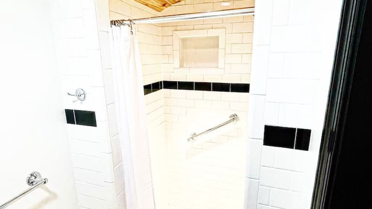 Photo of Bathroom in Shepherdstown