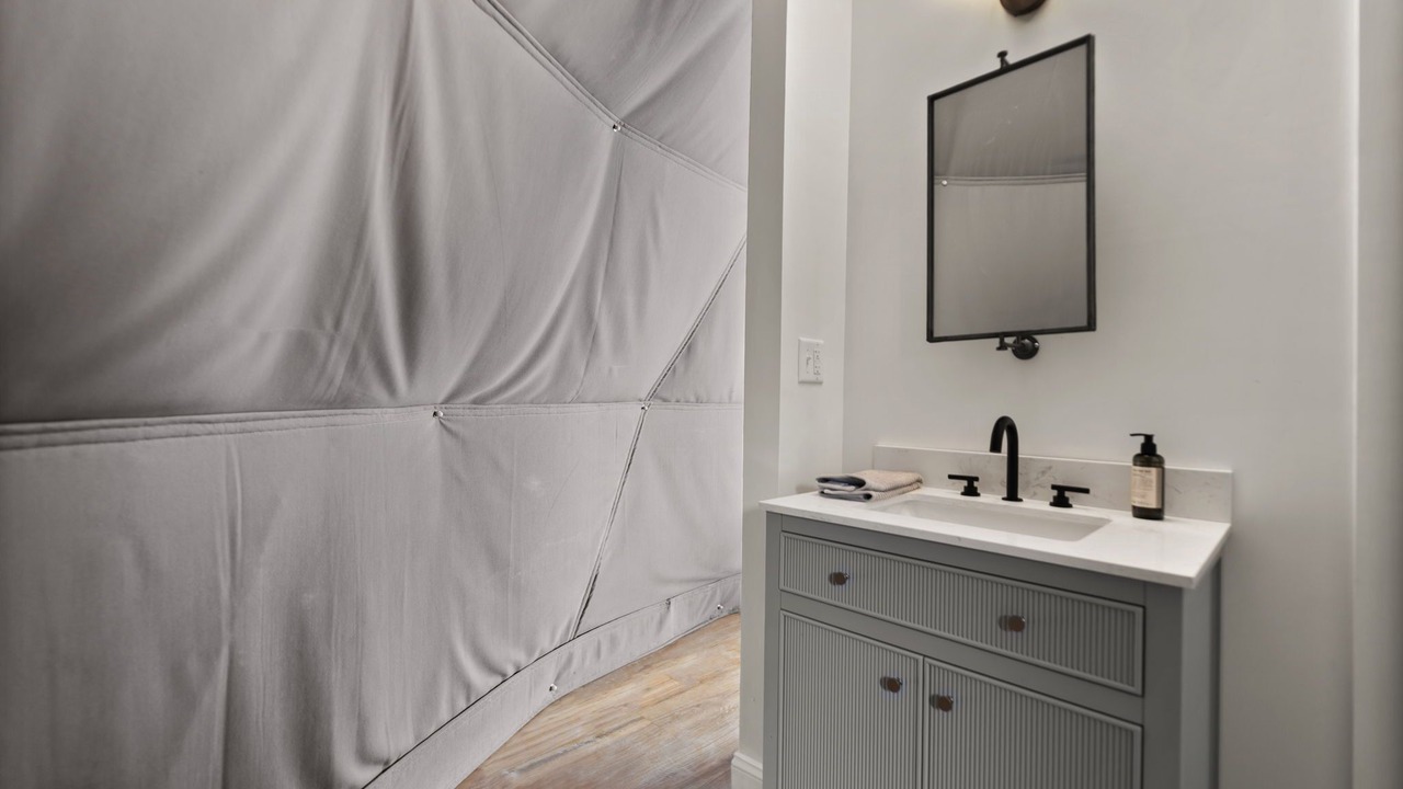 Photo of Bathroom in Stanton