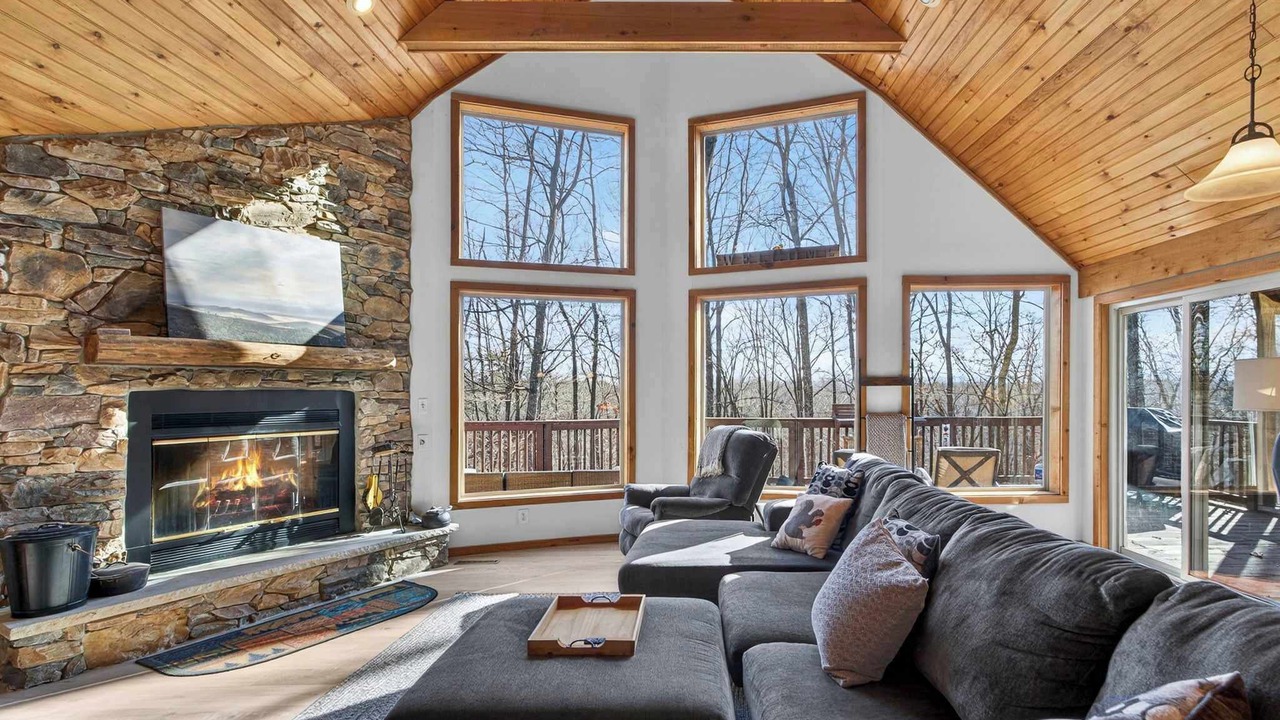 Photo of Livingroom in The Woods