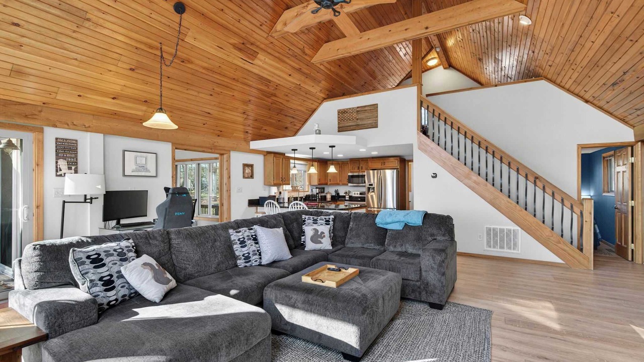 Photo of Livingroom in The Woods