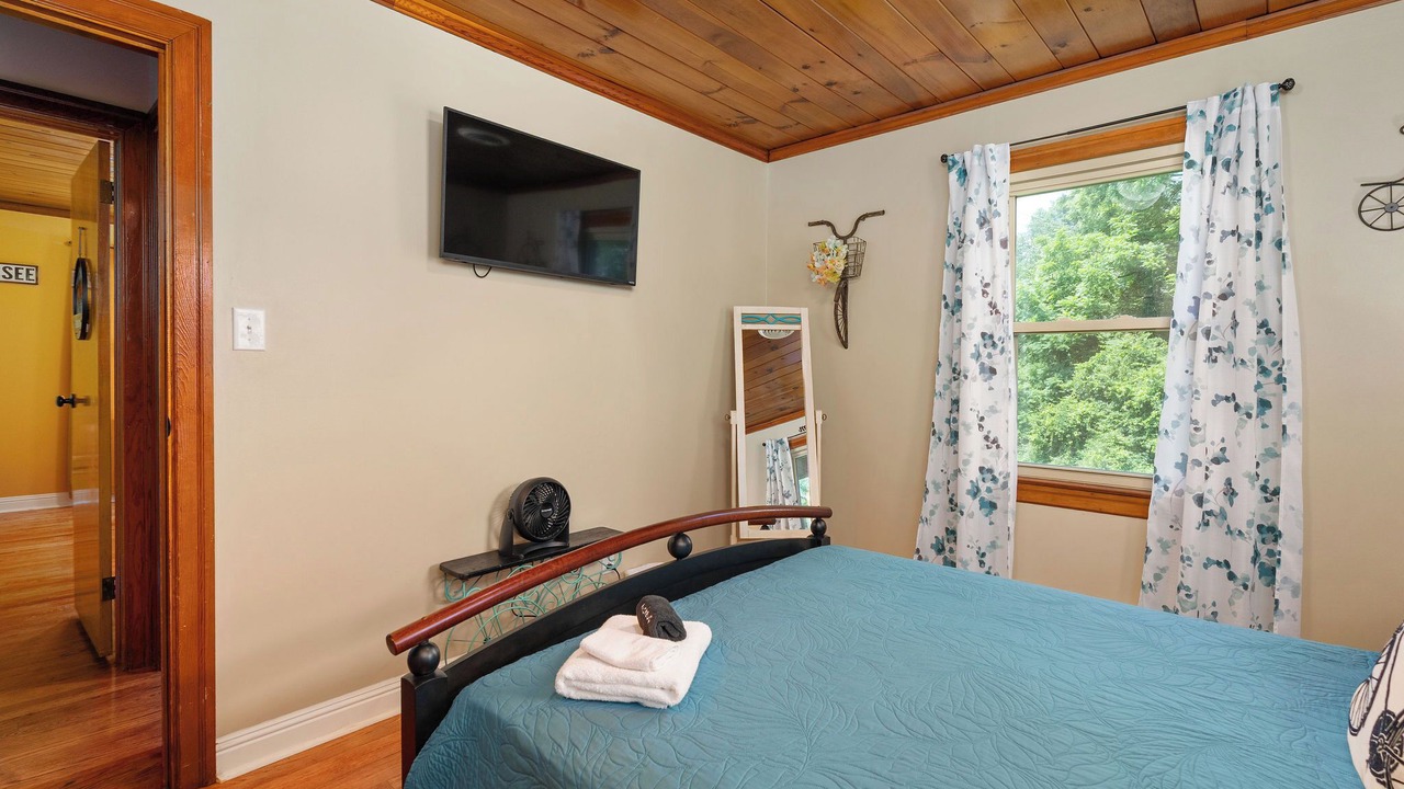 Photo of Bedroom in Bristol