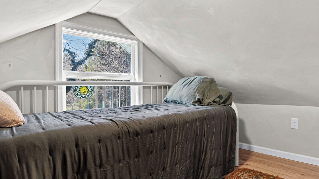 Photo of Bedroom in Shepherdstown
