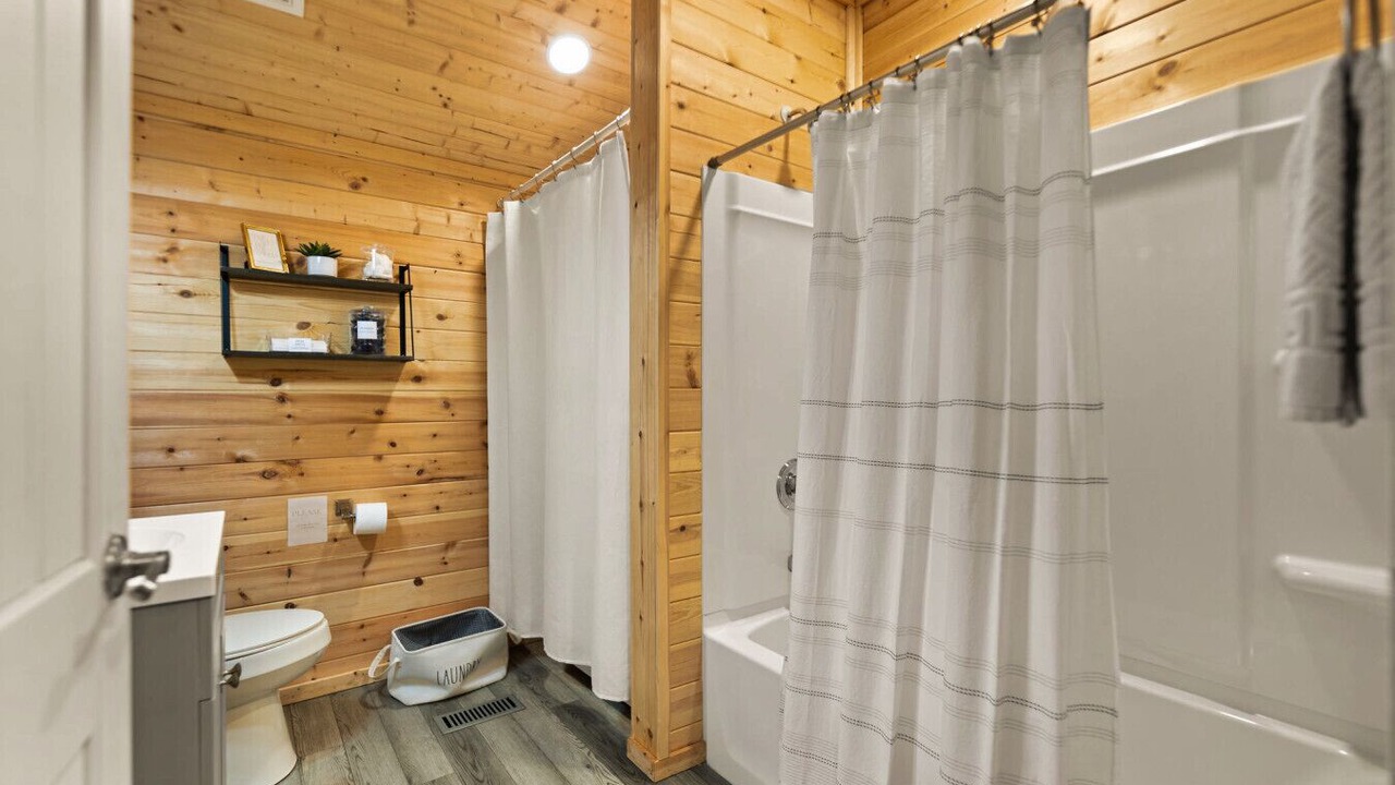 Photo of Bathroom in Stanton