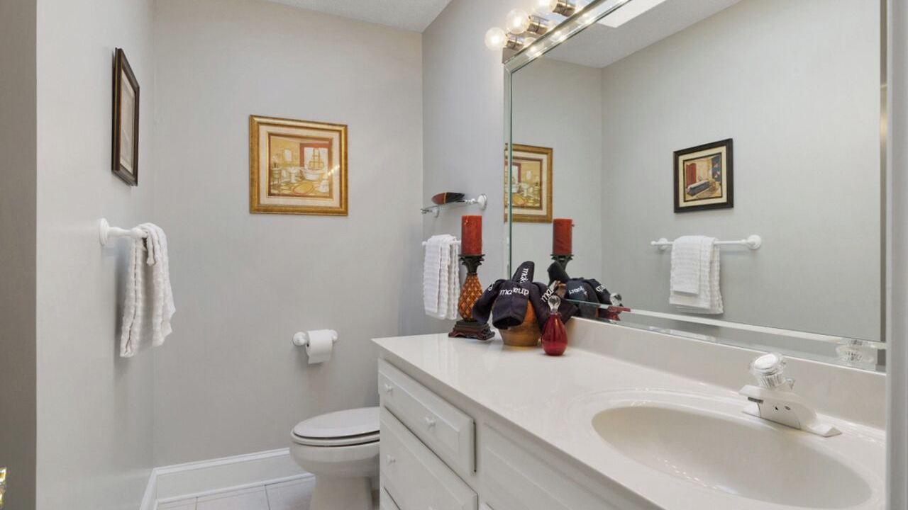 Photo of Bathroom in Piney Flats