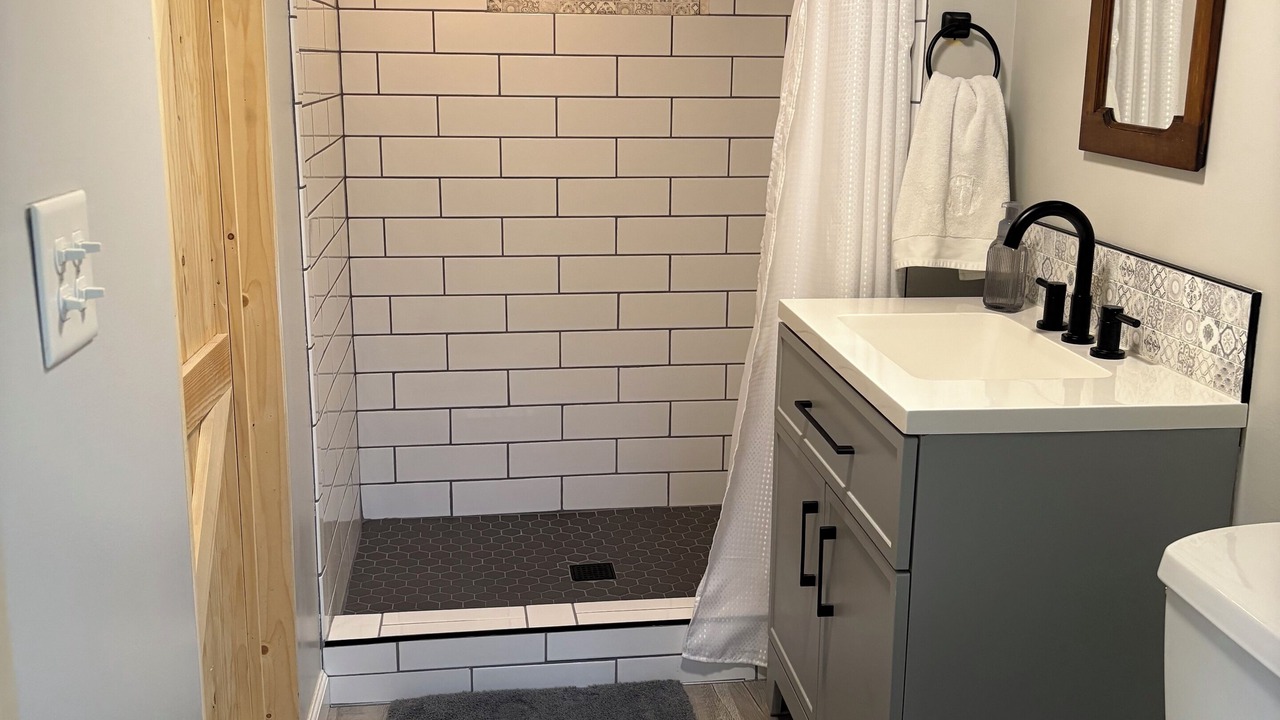 Photo of Bathroom in Newland