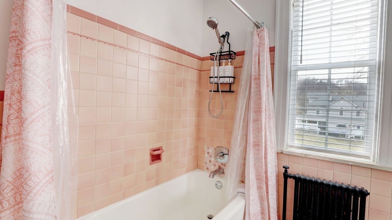 Photo of Bathroom in Frankfort
