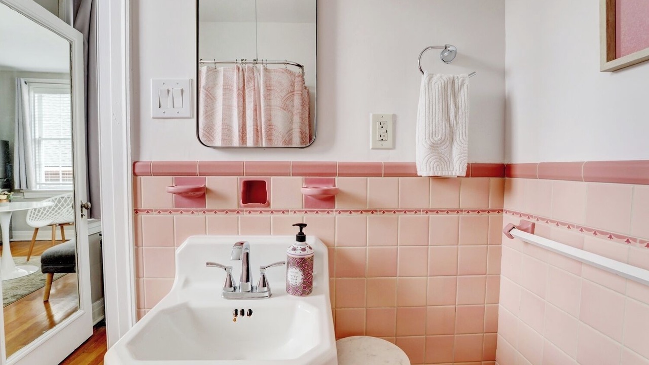 Photo of Bathroom in Frankfort
