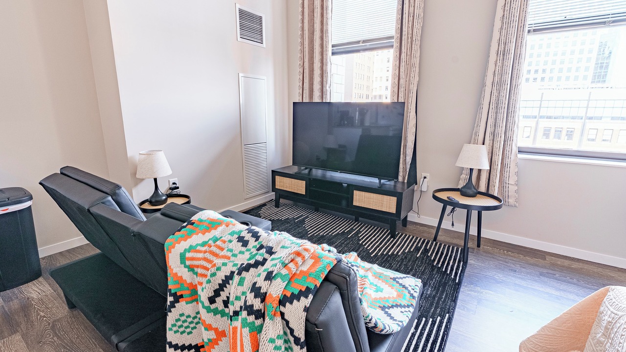 Photo of Livingroom in Downtown Cincinnati