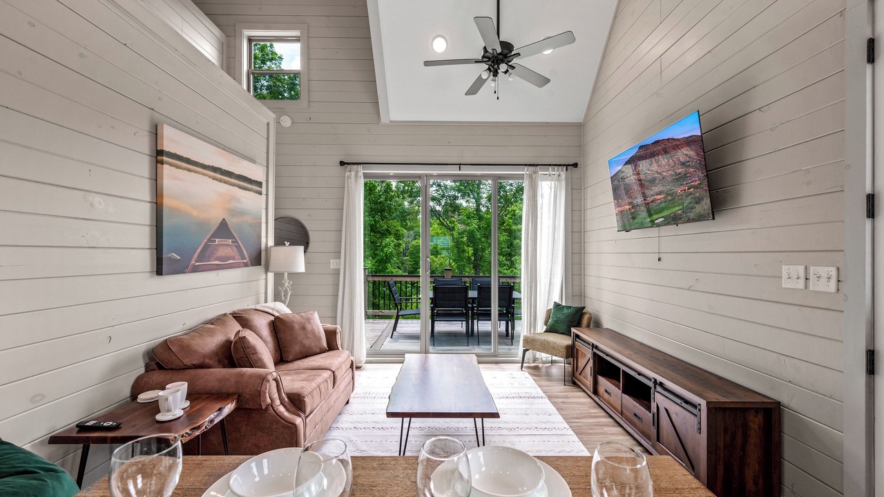 Photo of Livingroom in Sevierville