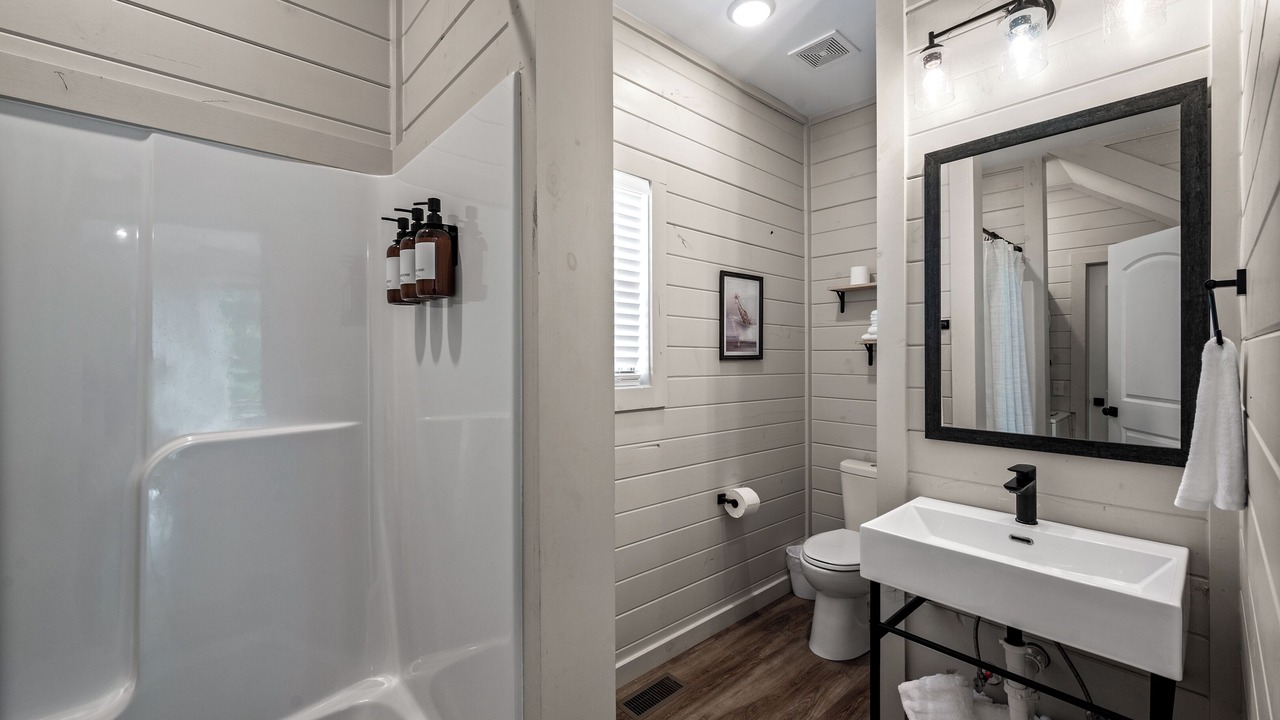 Photo of Bathroom in Sevierville