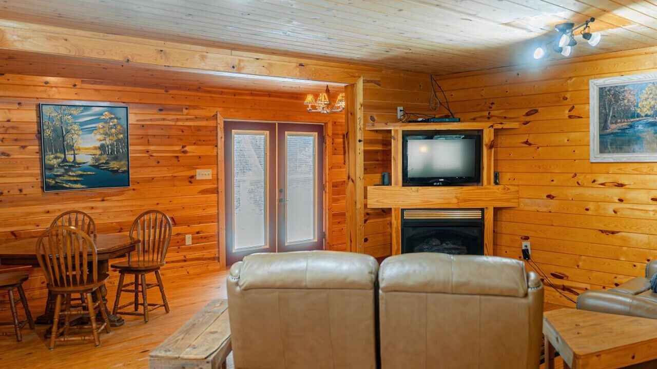 Photo of Livingroom in Nebo