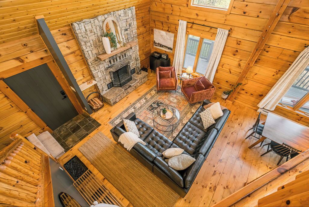 Photo of Livingroom in Oakland