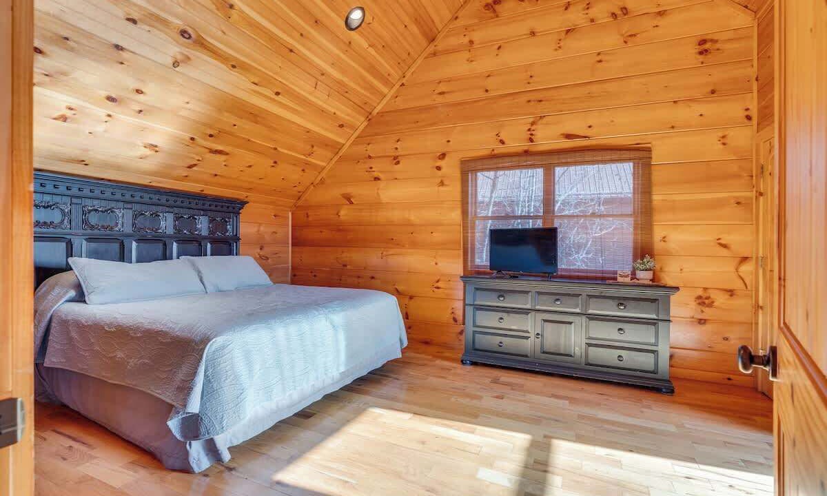 Photo of Bedroom in Butler