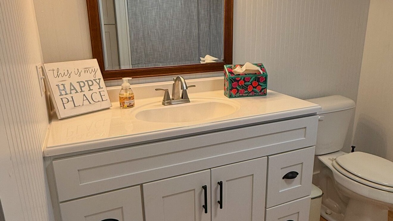 Photo of Bathroom in Sardis
