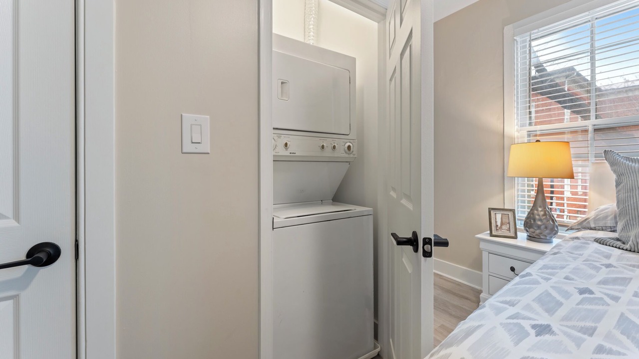 Photo of Bedroom in Downtown
