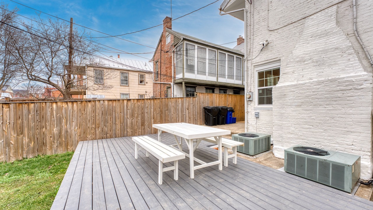 Photo of Outdoor in Downtown