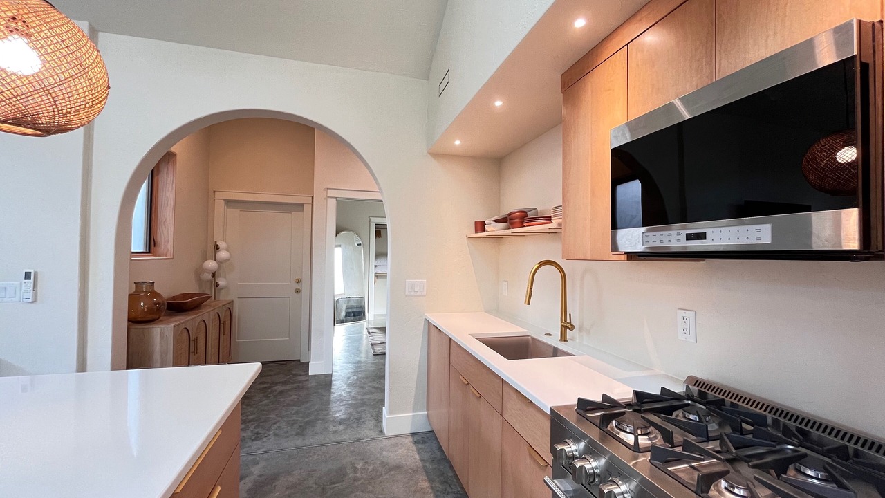 Photo of Kitchen in Grove Park- Sunset