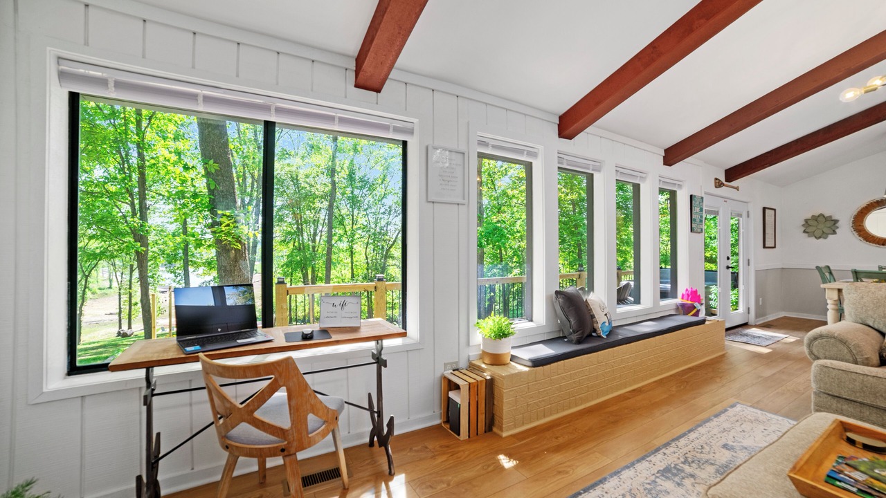 Photo of Livingroom in Baneberry