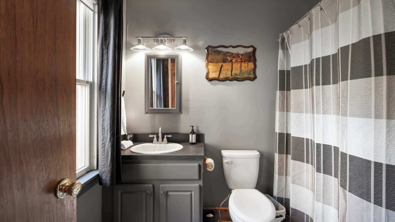 Photo of Bathroom in Great Cacapon