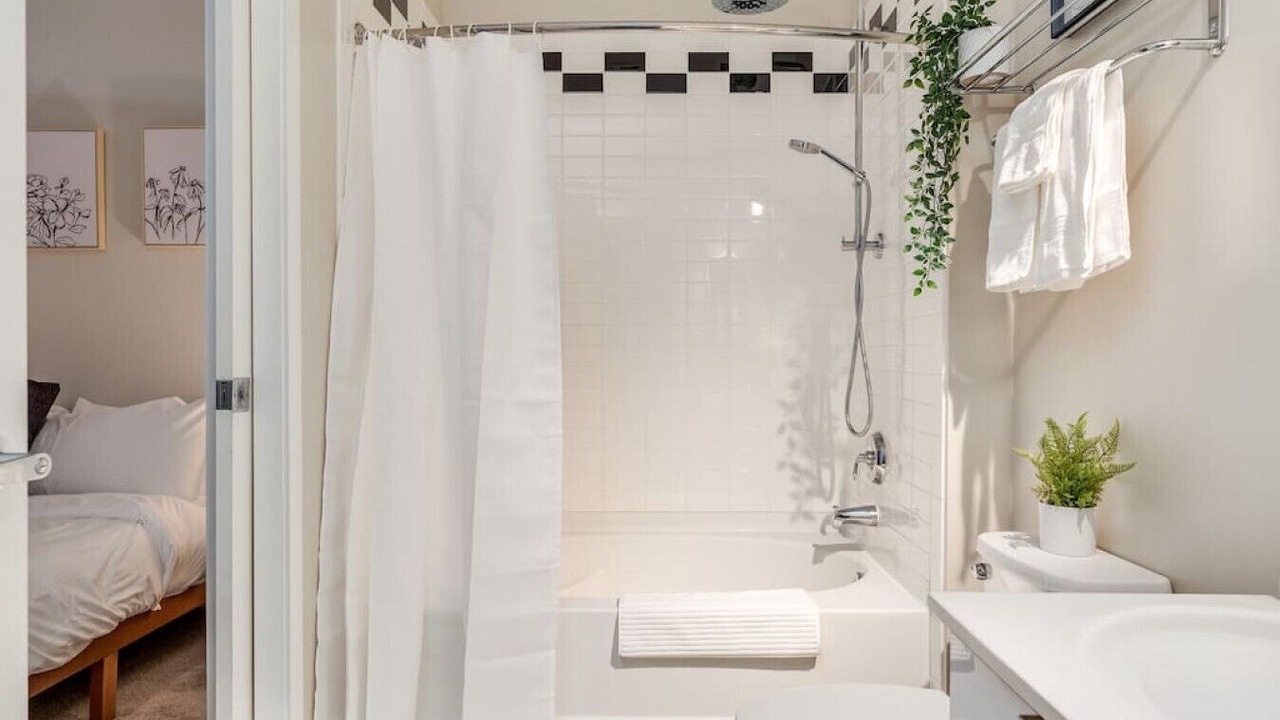 Photo of Bathroom in Downtown Cincinnati