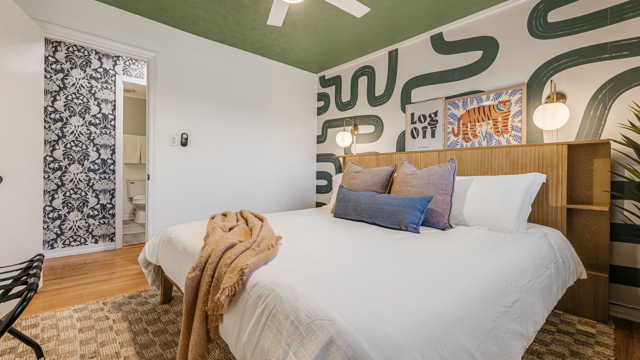 Photo of Bedroom in Asheville